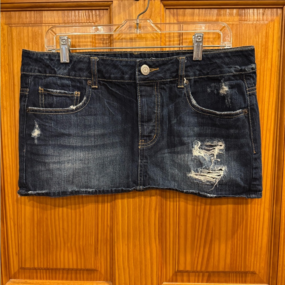 American Eagle AE Distressed Ripped Dark Wash Denim Mini Skirt Button Fly, 10